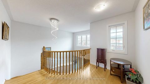 Photo 20 at 475 Kwapis Boulevard, Woodland Hill, Newmarket