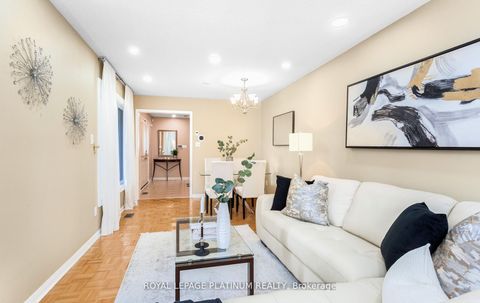 Photo 8 at 4 Skipperhill Crescent, Rouge E11, Toronto