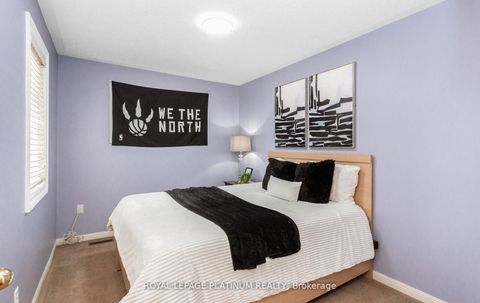Photo 33 at 4 Skipperhill Crescent, Rouge E11, Toronto