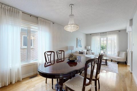 Photo 3 at 304 Maria Antonia Road, Vellore Village, Vaughan