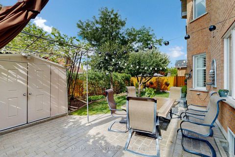 Photo 28 at 304 Maria Antonia Road, Vellore Village, Vaughan