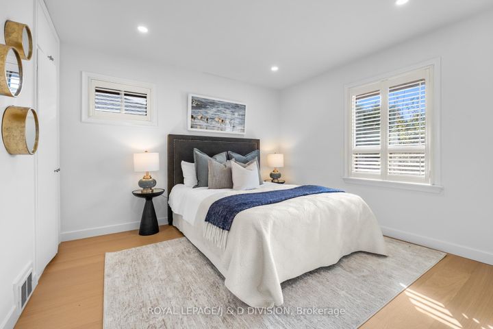Photo 20 at 5 Penworth Road, Maryvale, Toronto