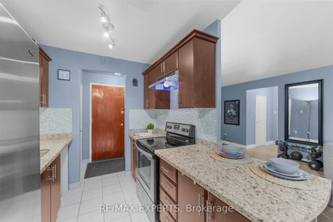 Photo 11 at 208 - 50 Gulliver Road, Amesbury, Toronto
