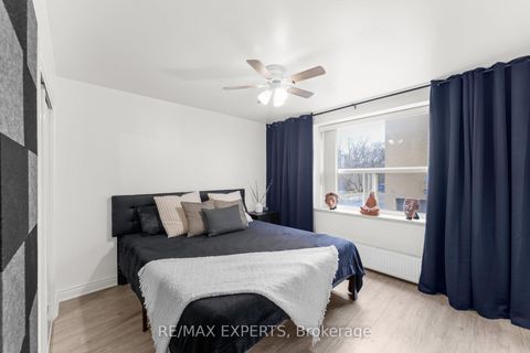 Photo 14 at 208 - 50 Gulliver Road, Amesbury, Toronto