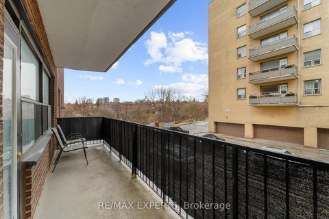 Photo 20 at 208 - 50 Gulliver Road, Amesbury, Toronto