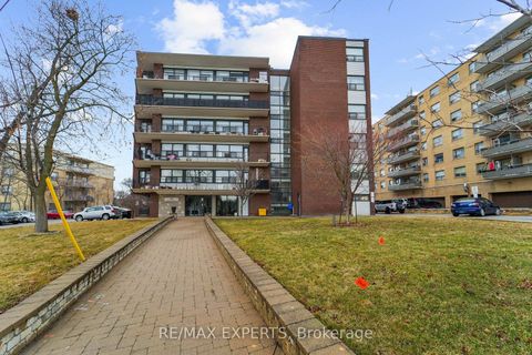 Photo 24 at 208 - 50 Gulliver Road, Amesbury, Toronto