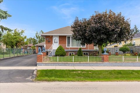 Photo 1 at 321 Southview Road, WO West, Oakville