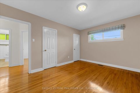 Photo 21 at 321 Southview Road, WO West, Oakville