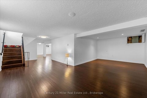 Photo 23 at 321 Southview Road, WO West, Oakville