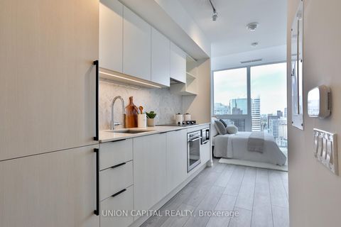 Photo 4 at PH08 - 82 Dalhousie Street, Yonge Corridor, Toronto