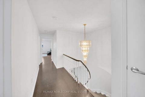 Photo 15 at 182 Tall Grass Trail, East Woodbridge, Vaughan