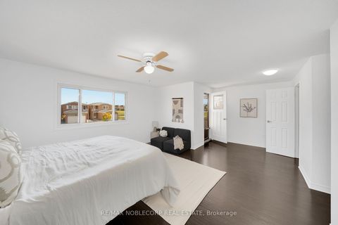 Photo 17 at 182 Tall Grass Trail, East Woodbridge, Vaughan