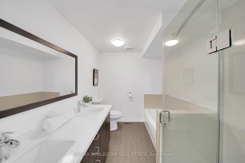 Photo 19 at 182 Tall Grass Trail, East Woodbridge, Vaughan
