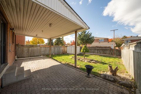 Photo 31 at 182 Tall Grass Trail, East Woodbridge, Vaughan