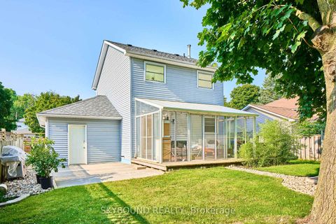 Photo 19 at 1021 Anna Maria Avenue, Alcona, Innisfil