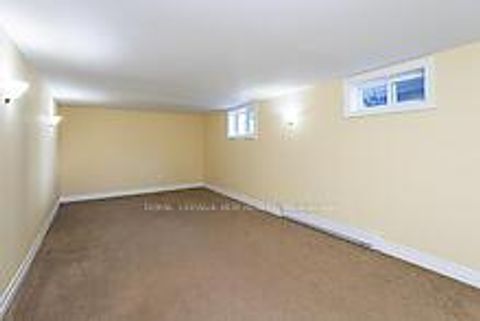 Photo 23 at 16948 Bayview Avenue, Central Newmarket, Newmarket