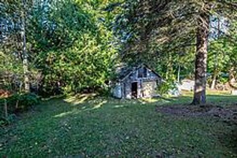 Photo 27 at 16948 Bayview Avenue, Central Newmarket, Newmarket