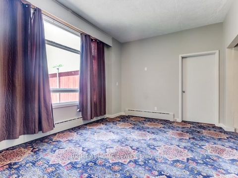 Photo 4 at 79 Queen Street, Bowmanville, Clarington