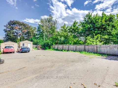 Photo 16 at 79 Queen Street, Bowmanville, Clarington