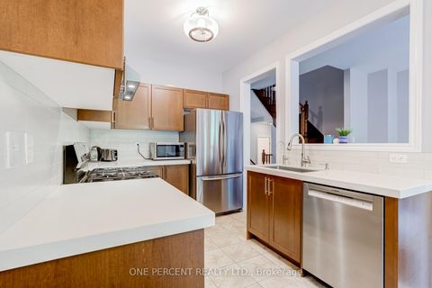 Photo 6 at 707 John Cole Court, College Manor, Newmarket