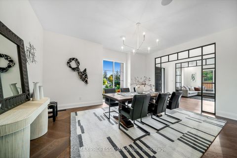 Photo 7 at 583 Weir Avenue, WO West, Oakville