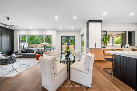 Photo 9 at 583 Weir Avenue, WO West, Oakville