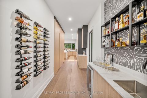 Photo 16 at 583 Weir Avenue, WO West, Oakville
