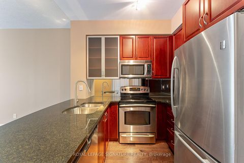 Photo 3 at 209 - 21 Scollard Street, Annex, Toronto