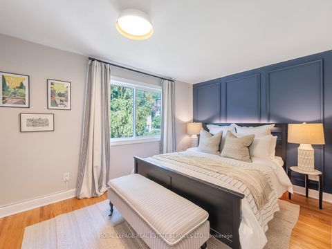 Photo 17 at 61 Skylark Road, Lambton Baby Point, Toronto