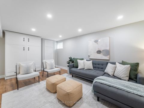 Photo 31 at 61 Skylark Road, Lambton Baby Point, Toronto