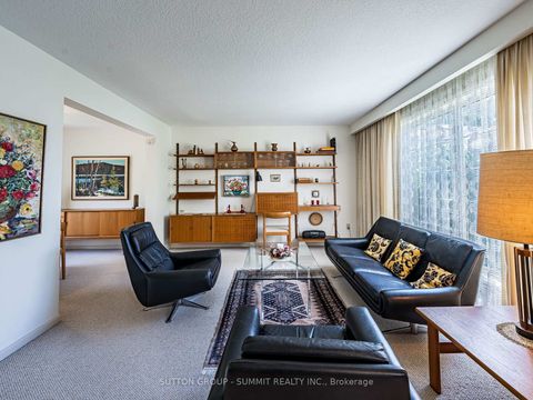 Photo 3 at 7 Lochway Court, City Centre West, Toronto