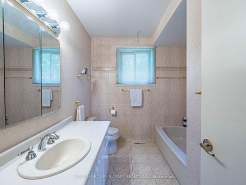 Photo 25 at 7 Lochway Court, City Centre West, Toronto