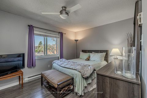 Photo 4 at E9 - 167 Edgehill Drive, Letitia Heights, Barrie