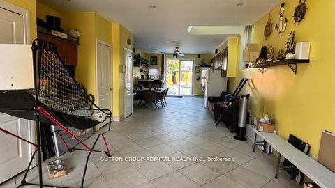 Photo 27 at 29 Mayall Avenue, CFB, Toronto