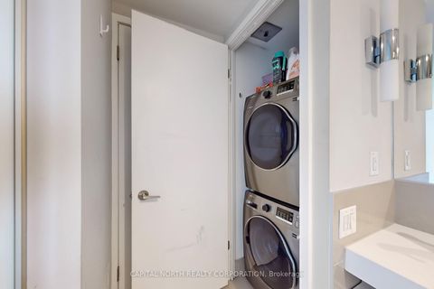 Photo 16 at 605 - 70 Distillery Lane, Waterfront Communities C8, Toronto