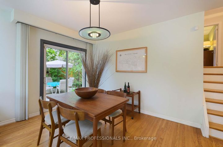 Photo 13 at 37 Sunplains Crescent, Markland Wood, Toronto