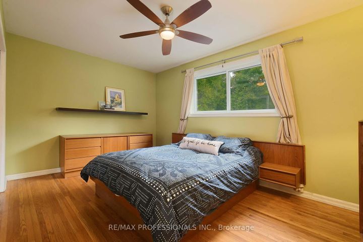 Photo 22 at 37 Sunplains Crescent, Markland Wood, Toronto