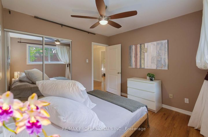 Photo 24 at 37 Sunplains Crescent, Markland Wood, Toronto