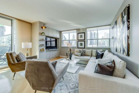 Photo 5 at 1161 - 313 Richmond Street E, Moss Park, Toronto Photo 5 at 1161 - 313 Richmond Street E, Moss Park, Toronto