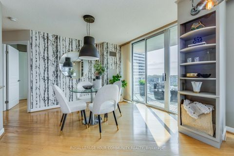 Photo 6 at 1161 - 313 Richmond Street E, Moss Park, Toronto Photo 6 at 1161 - 313 Richmond Street E, Moss Park, Toronto