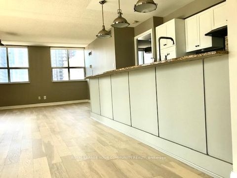 Photo 11 at 1161 - 313 Richmond Street E, Moss Park, Toronto Photo 11 at 1161 - 313 Richmond Street E, Moss Park, Toronto