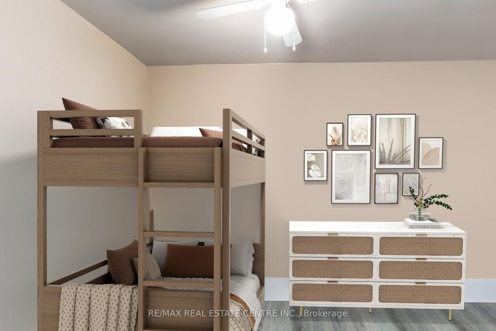 Photo 19 at 124 - 2095 Roche Court, Sheridan, Mississauga