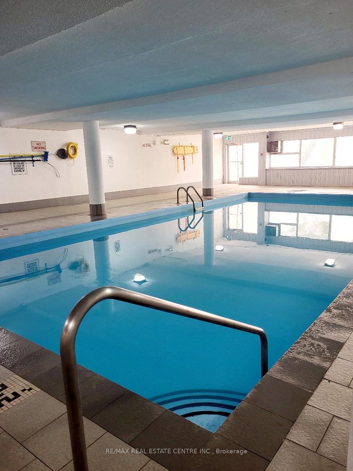Photo 34 at 124 - 2095 Roche Court, Sheridan, Mississauga