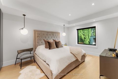 Photo 28 at 49 Norman Drive, King City, King Photo 28 at 49 Norman Drive, King City, King