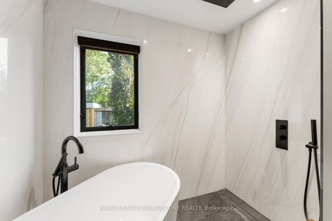 Photo 30 at 49 Norman Drive, King City, King Photo 30 at 49 Norman Drive, King City, King