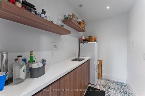 Photo 45 at 49 Norman Drive, King City, King Photo 45 at 49 Norman Drive, King City, King