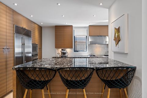 Photo 9 at 210 Poplar Plains Road, Casa Loma, Toronto