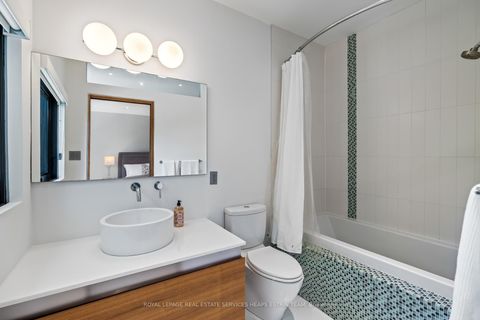 Photo 24 at 210 Poplar Plains Road, Casa Loma, Toronto