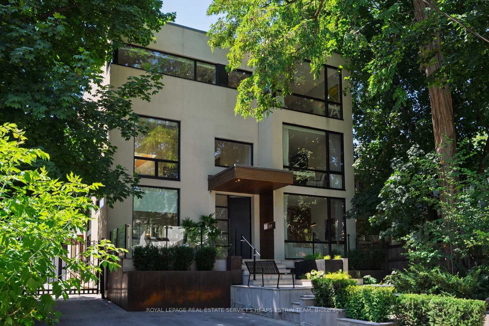 210 Poplar Plains Road, Casa Loma, Toronto 