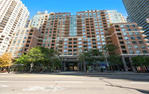 Photo 1 at 1412 - 887 Bay Street, Bay Street Corridor, Toronto